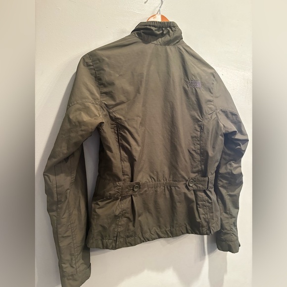 The North Face women’s  Military Green Field Jacket lightweight small neutral - Picture 9 of 11